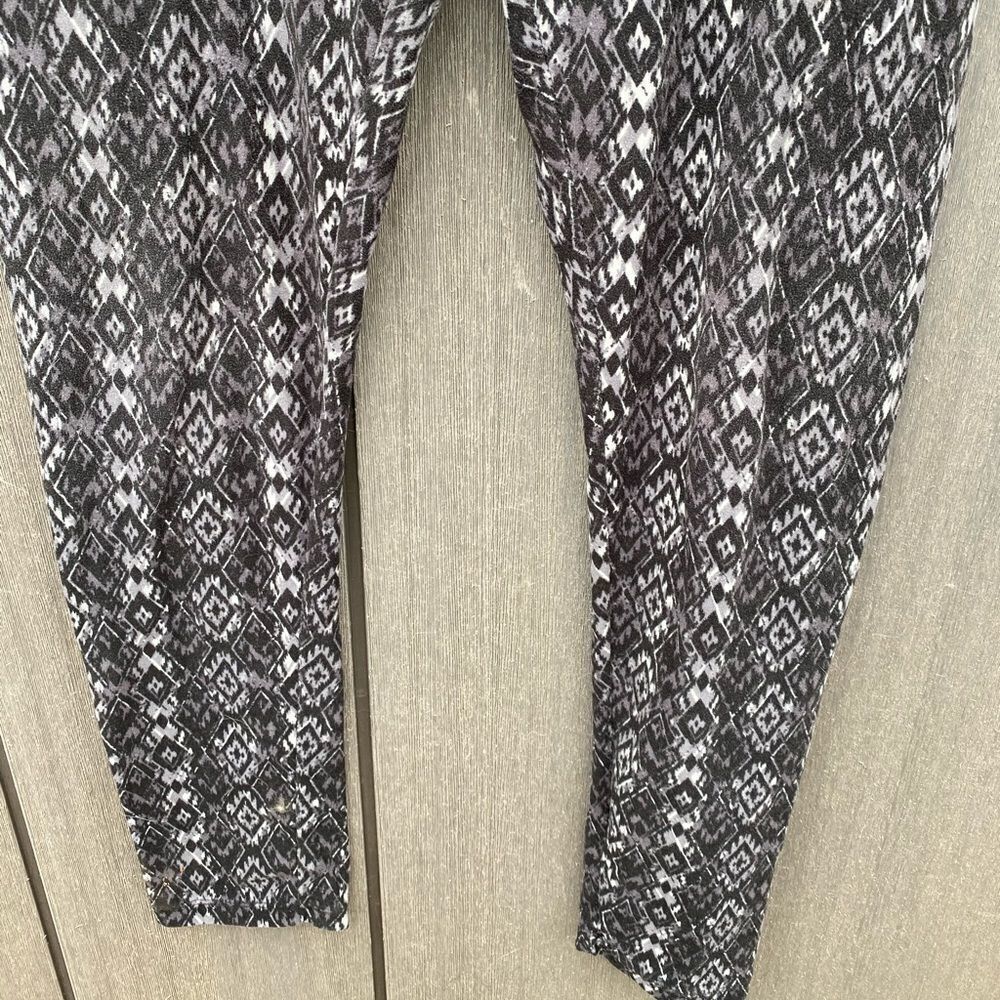 Pink Rose Pants - Picture 3 of 8